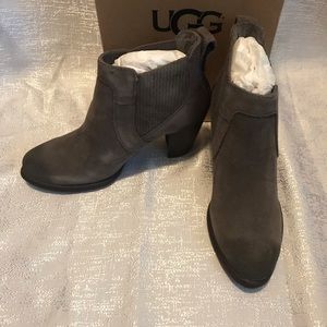 UGG W Cobie II suede boots 🆕 with box